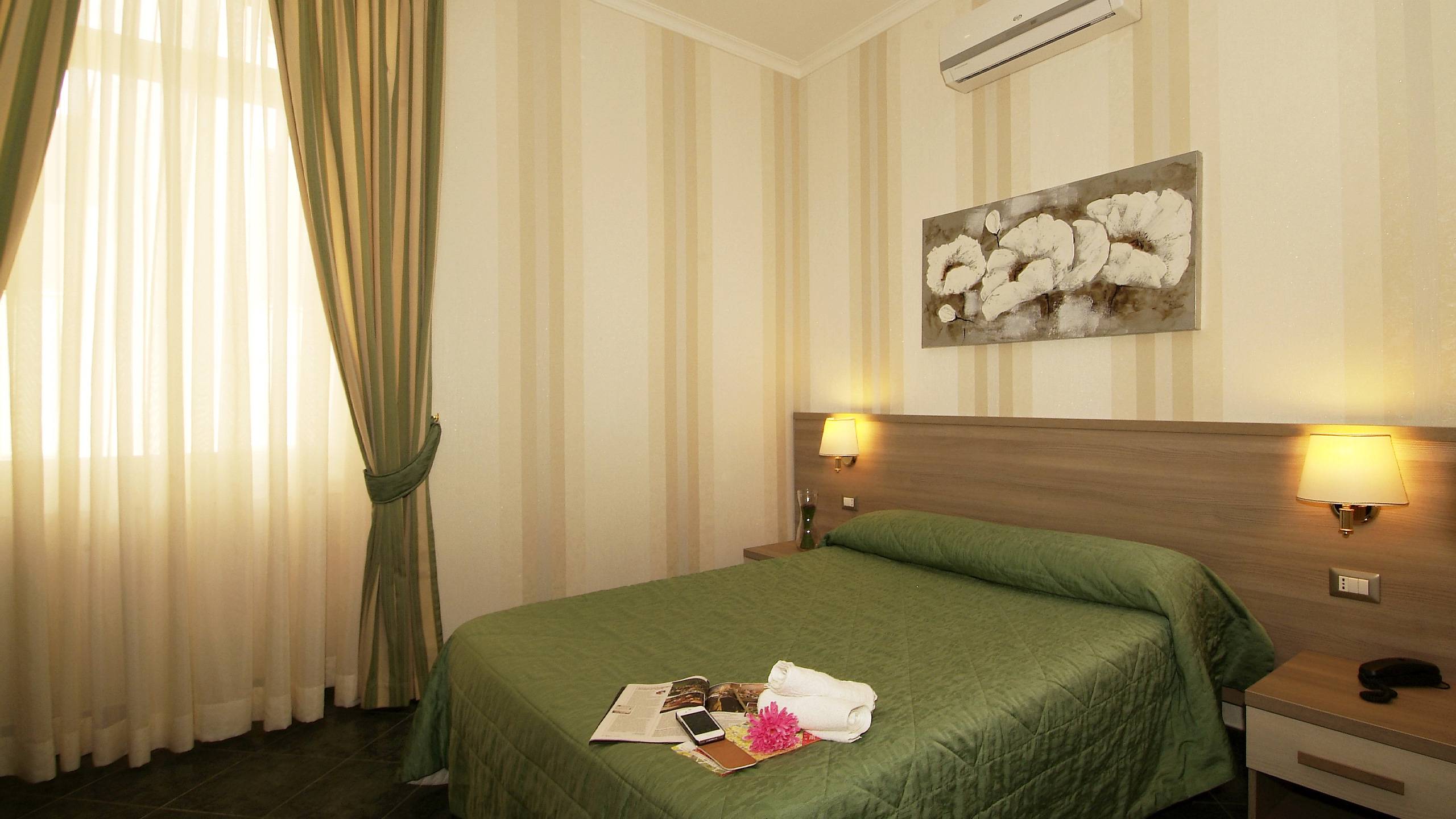Hotel-Argentina-Roma-camera-doppia-5